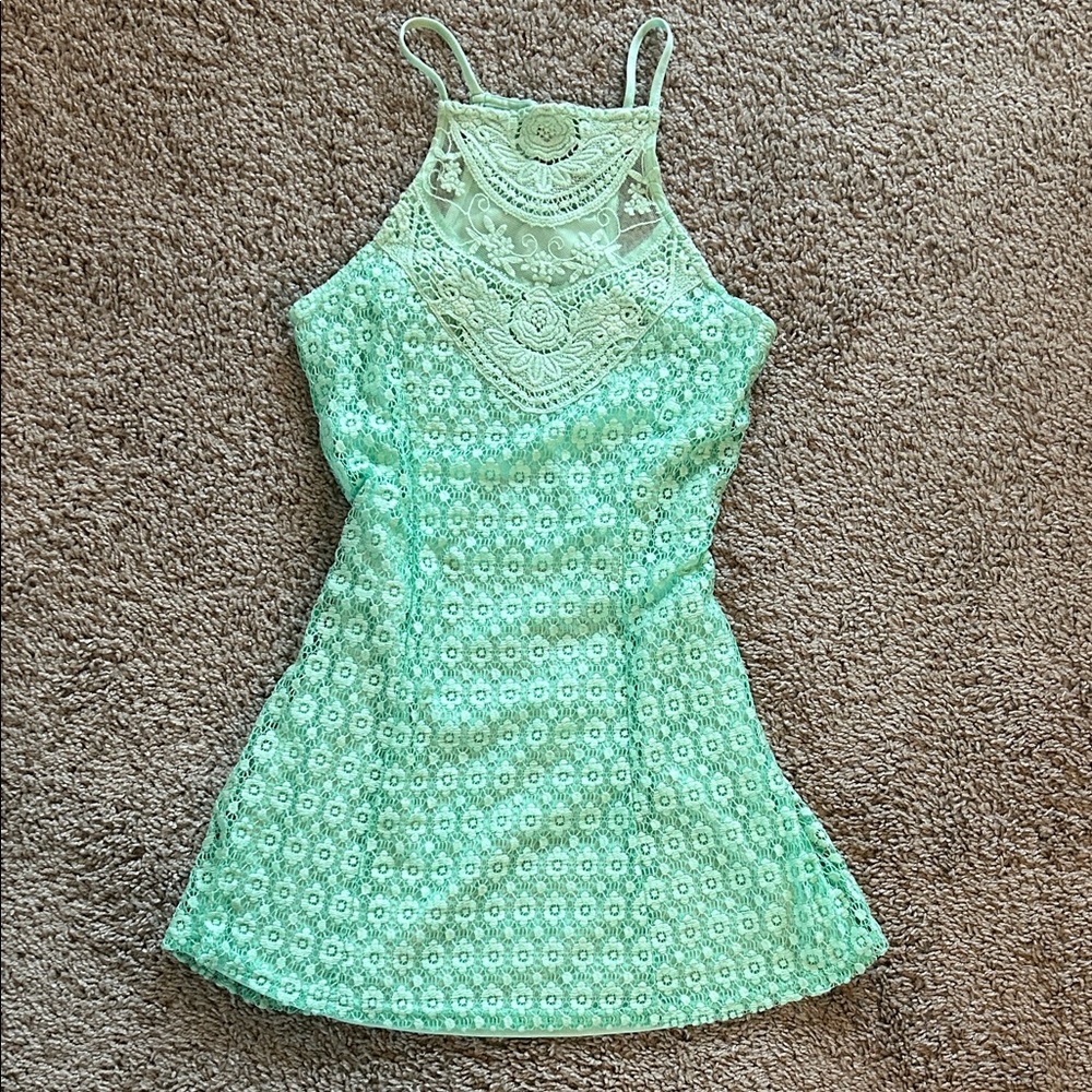 Iris Women’s Mint Green Lace Mini Fitted Dress With Halter Top Spaghetti Straps